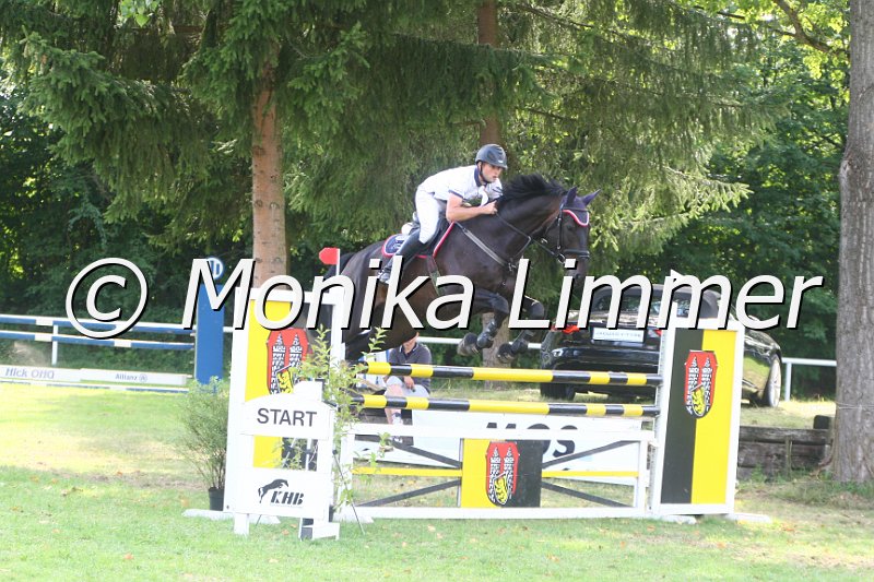 308M0674_Chukka_Spring Mx.JPG